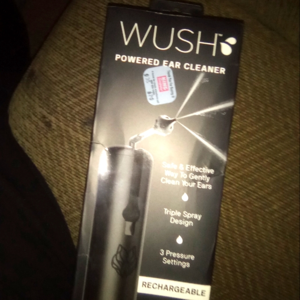 Powered ear cleaner by black wolf
